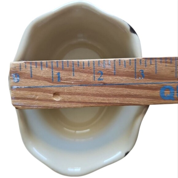 Grestel Portugal Stoneware Ramekins Set Of 8 Mix and Match Set Scalloped Edges - Picture 10 of 12